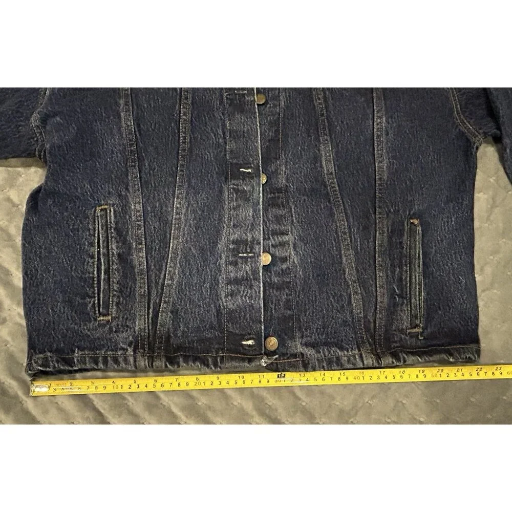 Levi’s Trucker Jacket Sz LARGE Denim Blue Jean Button Up Vintage 77934-8206 - Picture 9 of 16